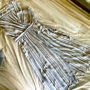 Gap wide leg jumpsuit. Women, size S. Gray/white.